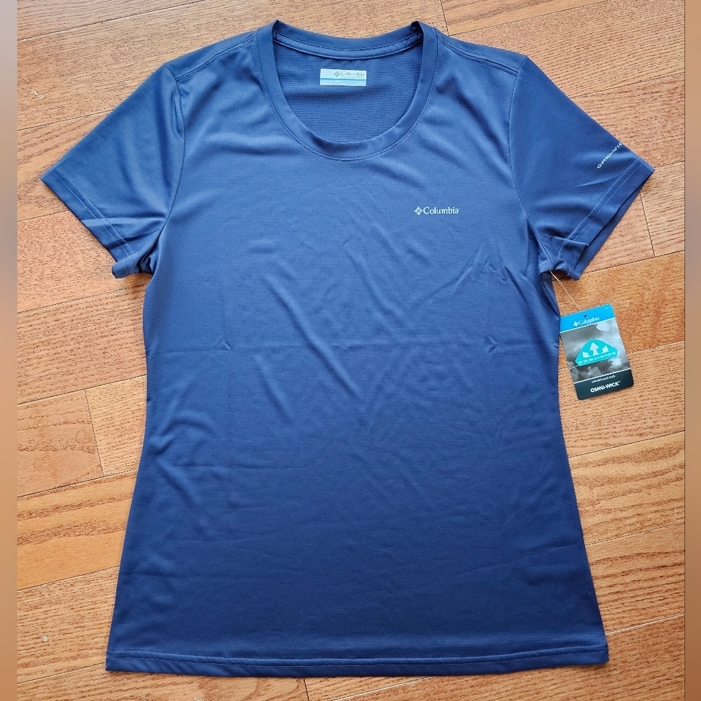 Columbia SS Crew Omni-Wick Short Sleeve shirt - Womens Small - Navy - NWT